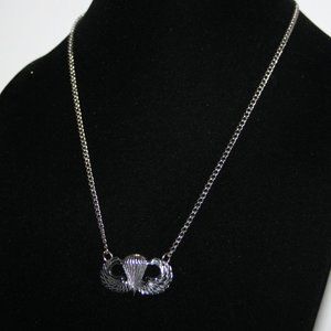 Beautiful silver necklace with diamond pendant 21"